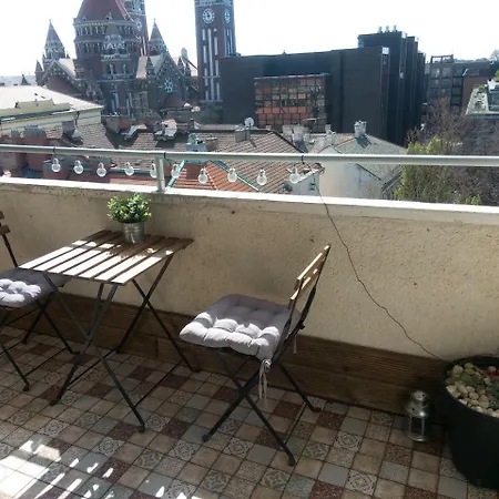 Apartment Nador Apartman Dom Panoramaval Szeged